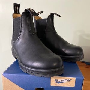 Blundstone Boots, Style 558, Voltan Black
